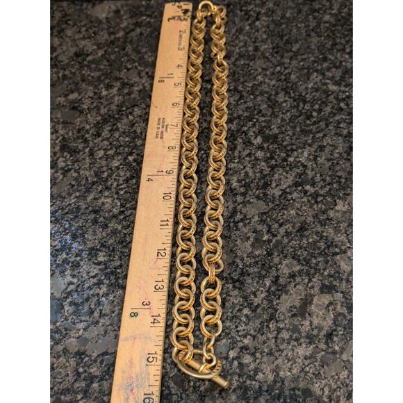 VTG Signed DKNY Donna Karan New York Brushed Gold Tone Rolo Link Toggle Necklace - Picture 10 of 11